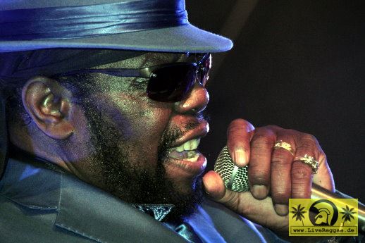 Roy Ellis (Jam) with The Magic Touch 12. Riverside Stomp - Reduit, Mainz-Kastel 09. Juli 2016  (16).JPG